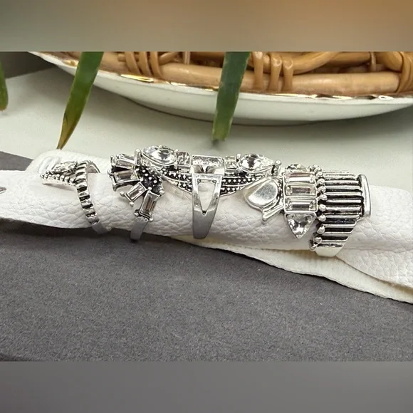 NWT Free People Rhapsody Silver Rhinestone Statement Ring Set Art Deco Stack - Picture 3 of 11